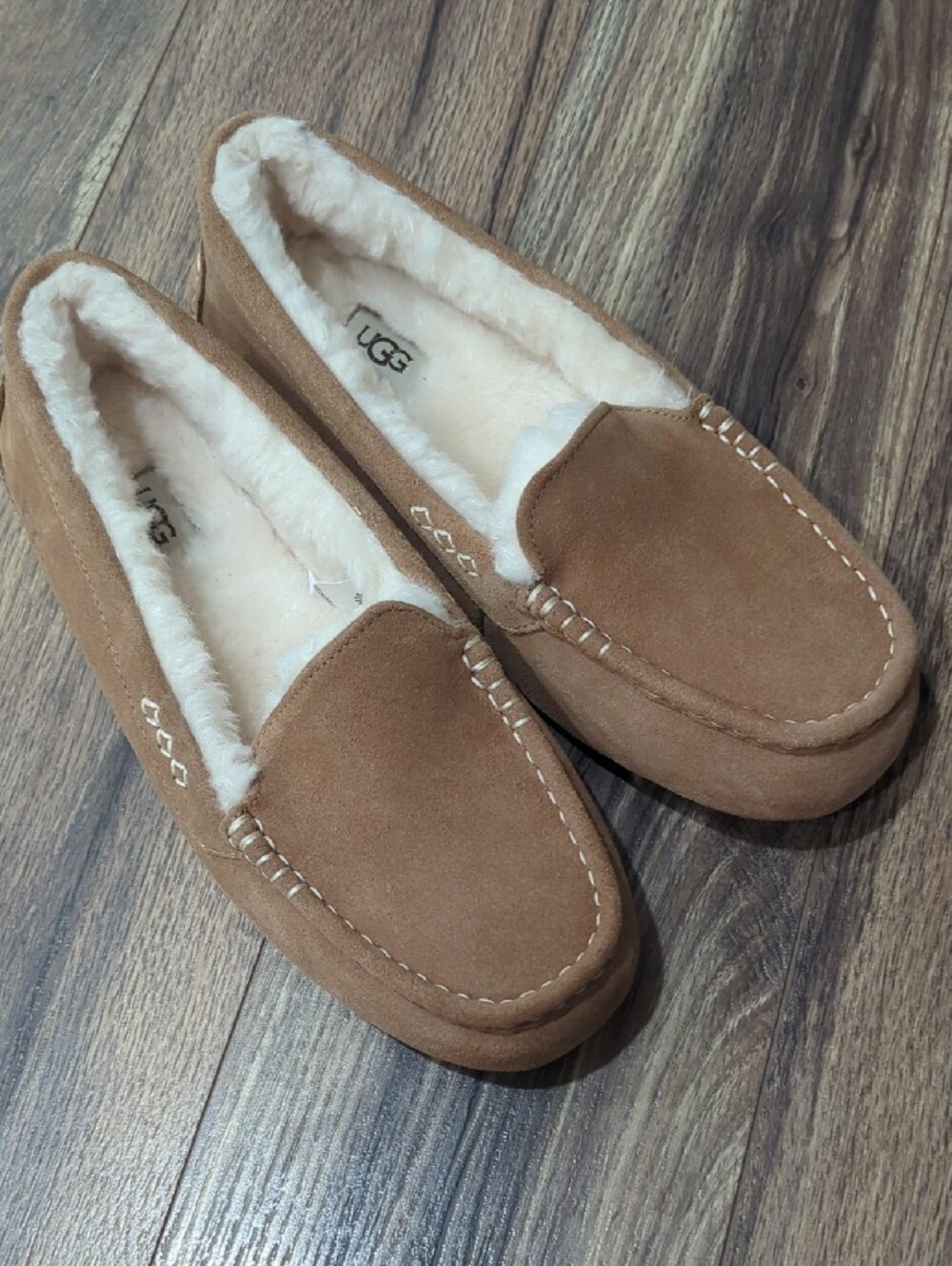 NEW UGG Women's 11 Chestnut Brown Suede Shearling Loafers - Picture 2 of 14
